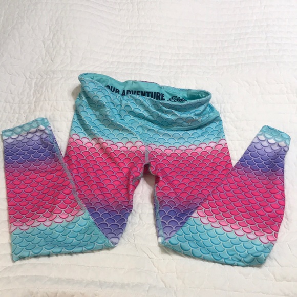 Girls Eddie Bauer leggings mermaid fish scales size 10/12 medium euc - Picture 1 of 5